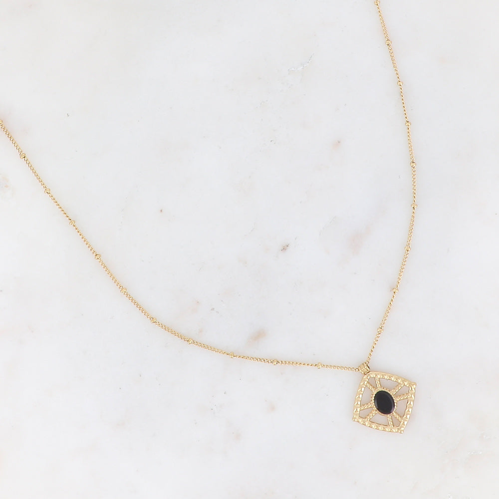 Collier Darcy
