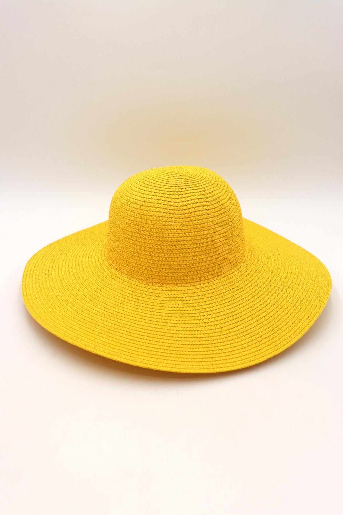 Chapeaux de paille