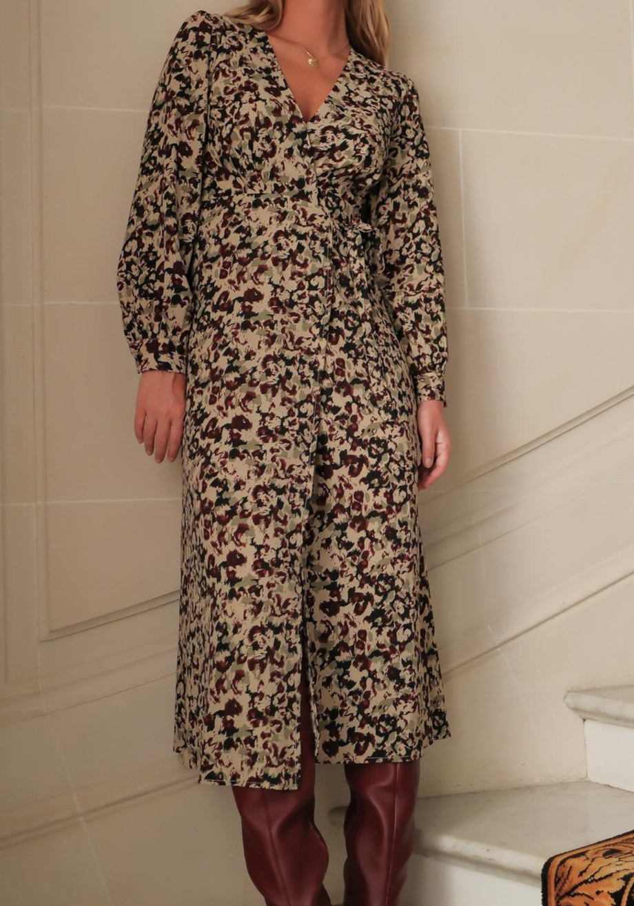 Robe Tanya