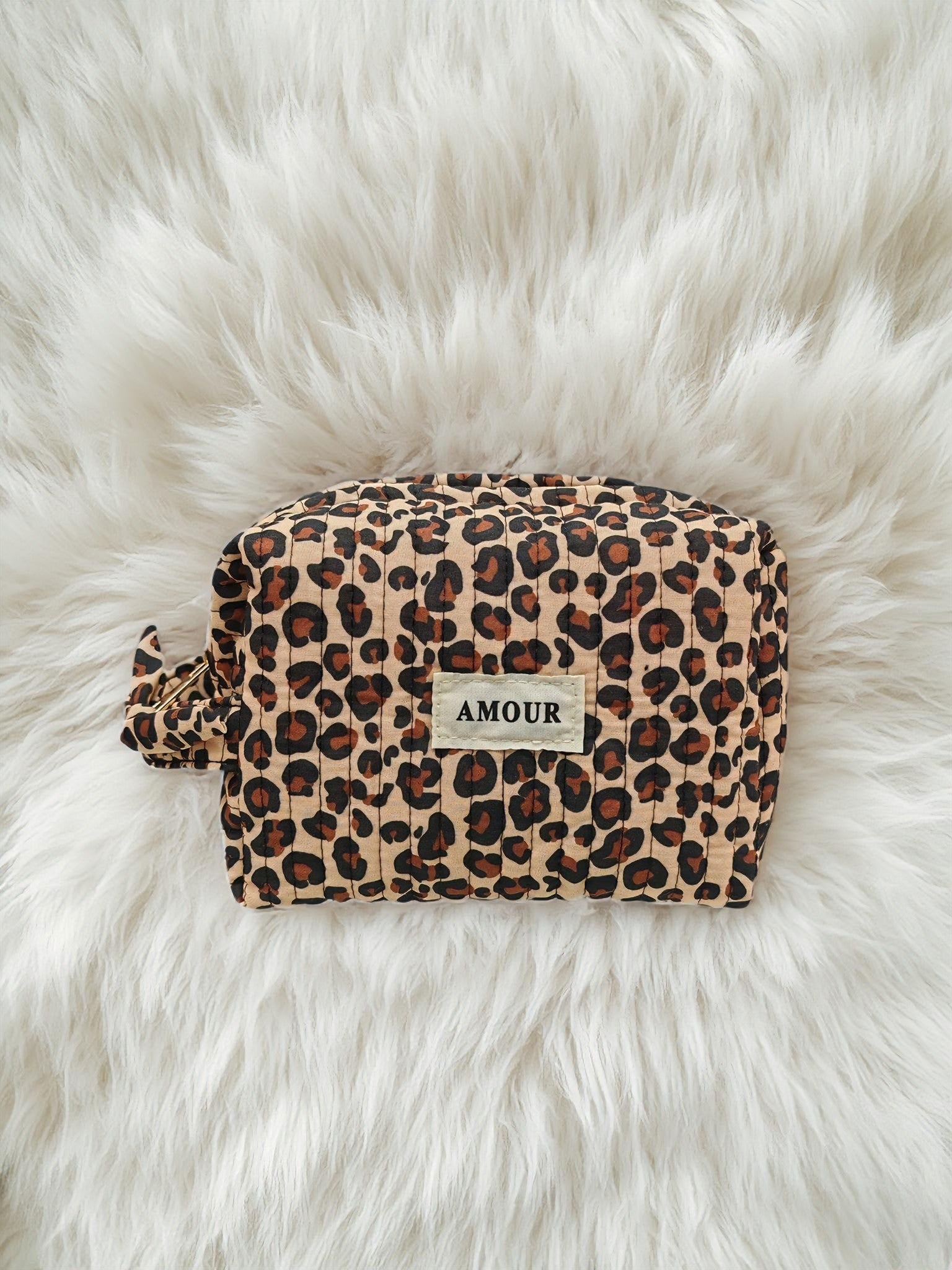 Trousse “Léonie” matelassée zippée