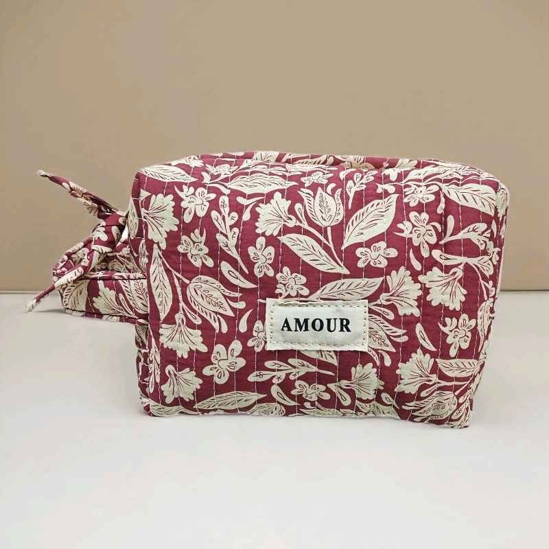 Trousse “Léonie” matelassée zippée