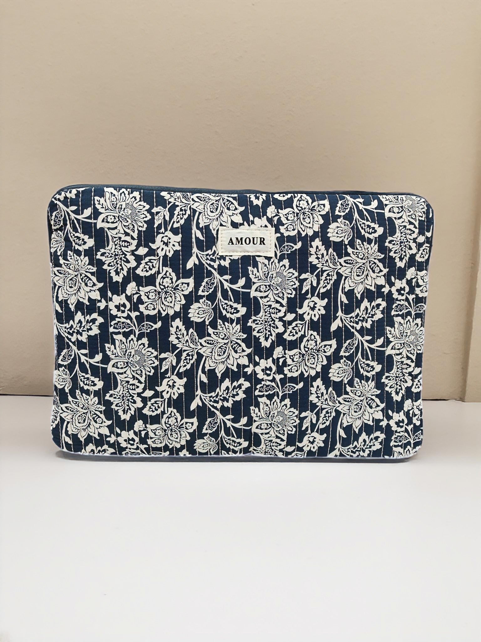 Pochette tablette “Camille” matelassée