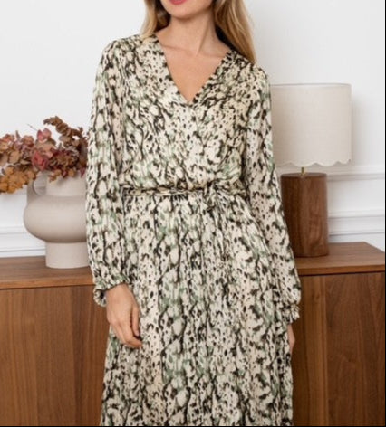 Robe Julia