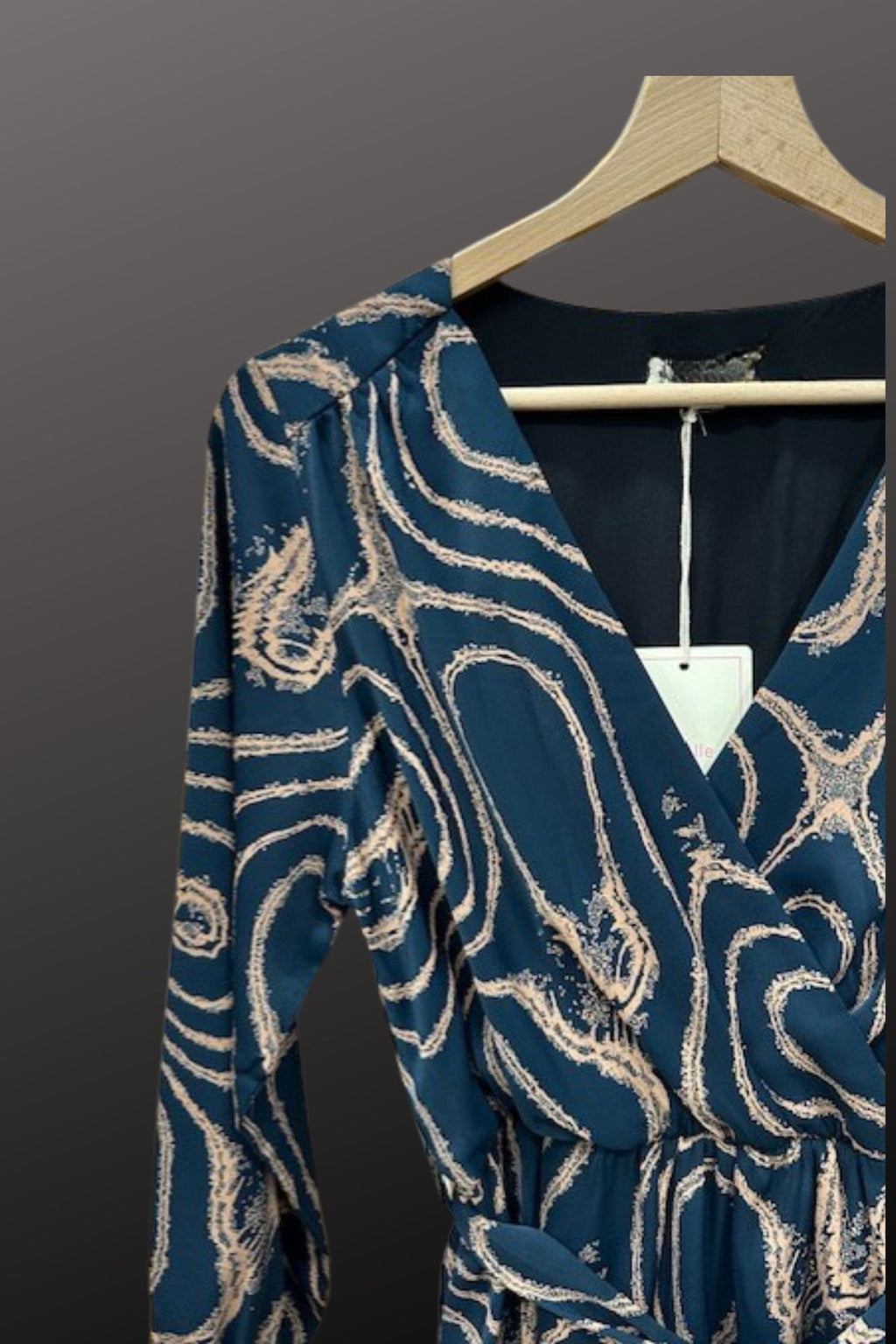 Robe Maya